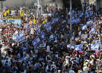 הכול פוליטי? בין השביתה להקלטות מנדלבליט-נוה עובר קו ישיר