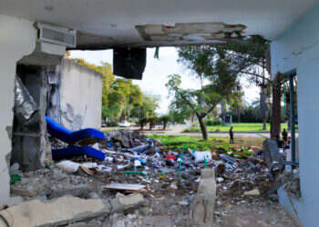 ממראות ההרס בכפר־עזה. צילום: משה שי, פלאש 90 ממראות ההרס בכפר־עזה. צילום: משה שי, פלאש 90