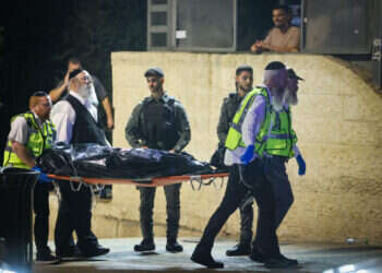 הפיגוע בשער שכם: כוחות הביטחון פשטו על בית המחבל