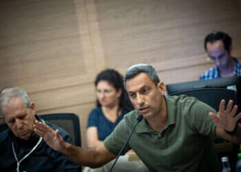 אלון דוידי נגד הרמטכ"ל: "מנותק לא פחות מסינוואר"