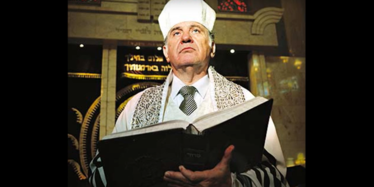 מבית הכנסת לקולג' המלכותי: סיפור חייו של החזן נפתלי הרשטיק שהלך לעולמו