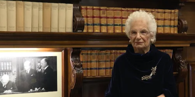 ניצולת השואה ליליאנה סגרה. צילום מסך מיוטיוב איטליה: ניצולת השואה המפורסמת תבעה סופרת פרו-פלסטינית