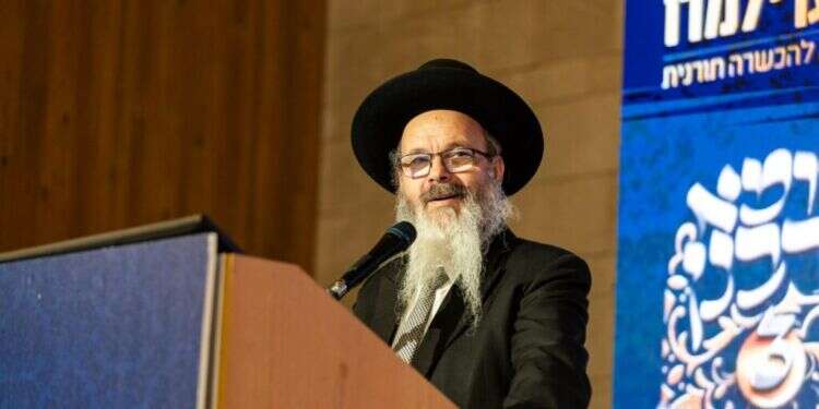 הרב מיכה הלוי. צילום: מענדי קורנט הרב מיכה הלוי בהודעה רשמית: "אתמודד לתפקיד הרב הראשי"