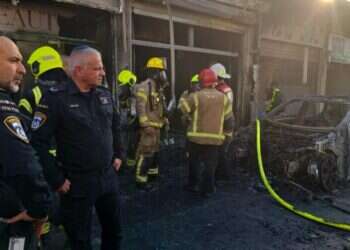 ארבעה נרצחים, בהם 2 ילדים, בפיצוץ רכב ברמלה