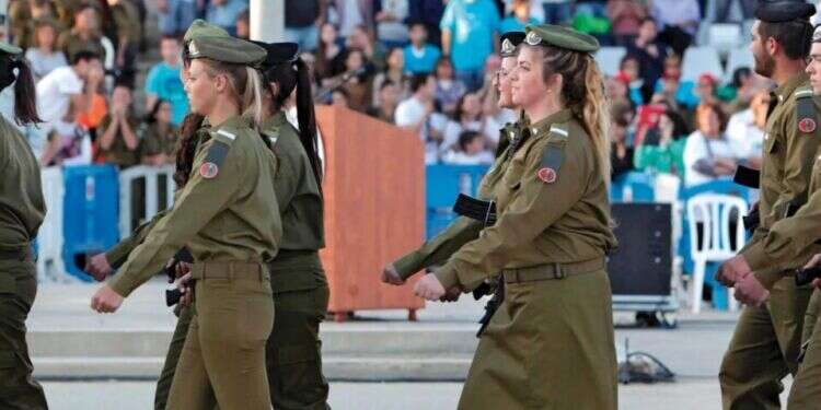 שותפות ומובילות בכל מערכי החיים, לרבות בצבא. צילום: דובר צה שותפות ומובילות בכל מערכי החיים, לרבות בצבא. צילום: דובר צה"ל