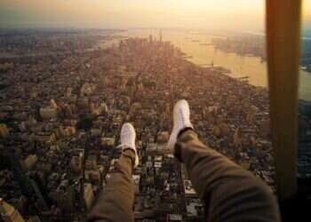 פחד גבהים הוא פחד מפני השלב הבא בחיים. צילום: שאטרסטוק