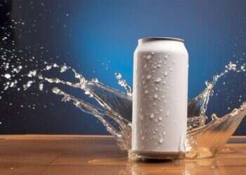 מים מוגזים. צילום: שאטרסטוק