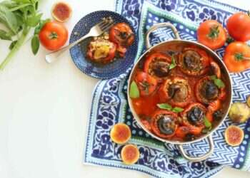 עגבניה במילוי תאנה. צילום: אפרת ליכטנשטט