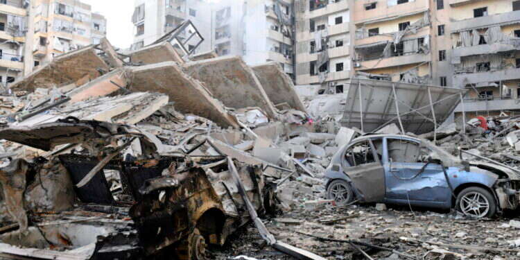 מעוז חיזבאללה בביירות אחרי תקיפות חיל האוויר. צילום: EPA