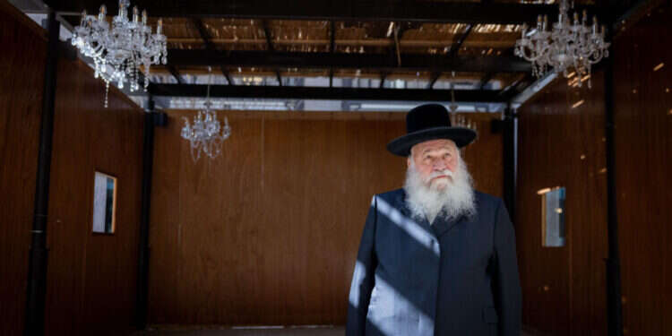 שר השיכון יצחק גולדקנופף. צילום: חיים גולדברג - פלאש 90