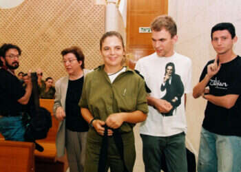 תקדים משנה מציאות. אליס מילר, העותרת למען פתיחת קורס טיס לנשים, בבג"ץ, 2005. צילום: פלאש 90