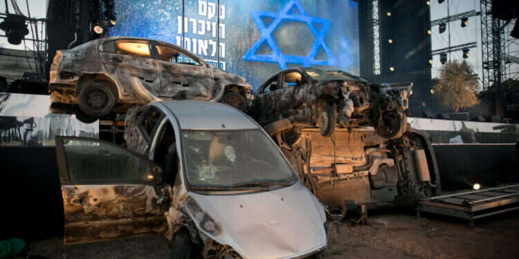 טקס הזיכרון האזרחי לשבעה באוקטובר, שהתקיים השבוע בתל־אביב צילום: מרים אלסטר - פלאש 90