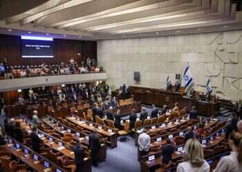 נתניהו במליאה: "האסטרטגיה שלנו – פירוק ציר הרשע"