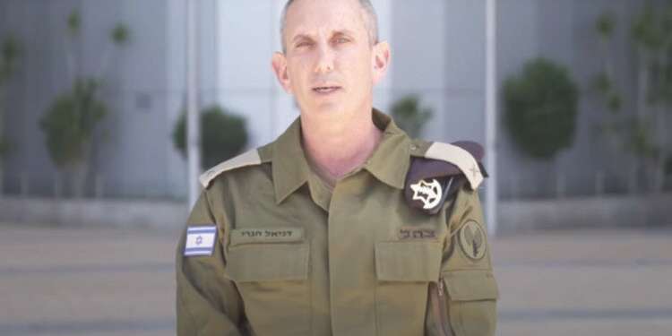 הגרי בהצהרה הראשונה בשמחת תורה. צילום: דובר צה"ל