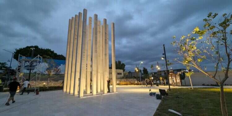 "גן הגבורה והזיכרון" בשדרות, ב-7.10. צילום: עדן אוממי