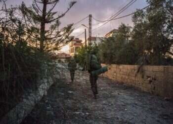 לוחמי צה"ל בדרום לבנון, במהלך השבוע הראשון לכניסה הקרקעית. צילום: דובר צה"ל