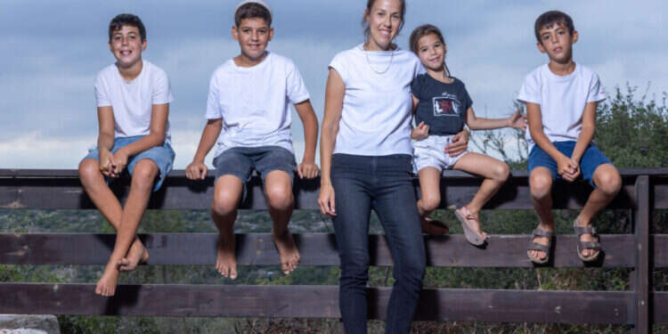 משפחת מרמור, חוות יאיר. צילום: יוסי אלוני