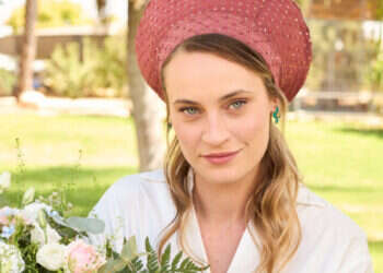 כתר על הראש: הטרנדים הכי חמים בכיסויי ראש