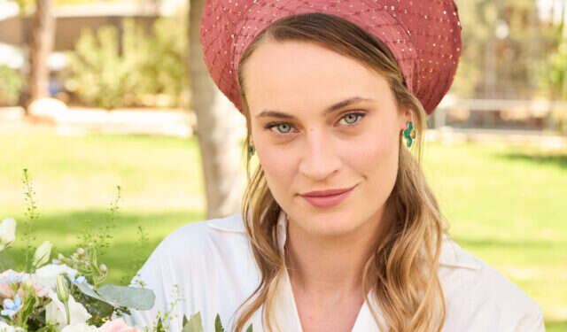 כתר על הראש: הטרנדים הכי חמים בכיסויי ראש