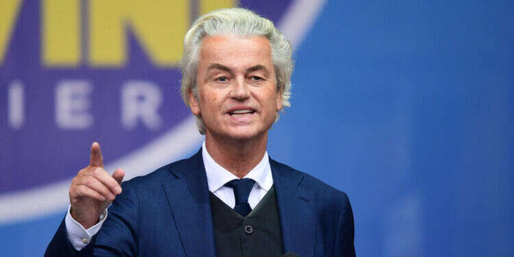 חירט וילדרס, ראש הקואליציה בהולנד. צילום: איי.אף.פי חירט וילדרס, ראש הקואליציה בהולנד. צילום: איי.אף.פי