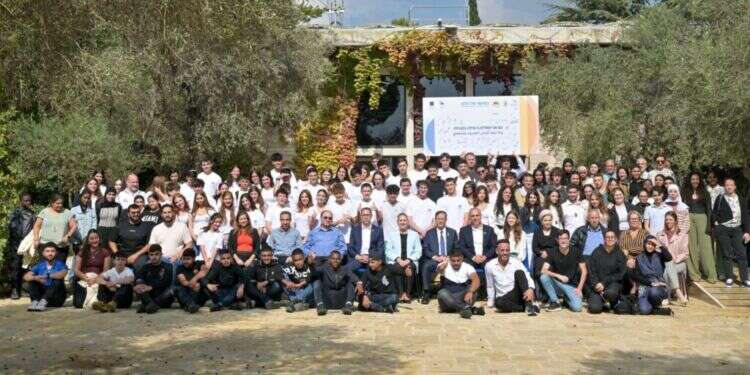 "כשאנחנו פוגשים בני נוער כמוכם, זה נותן תחושה עצומה של תקווה"