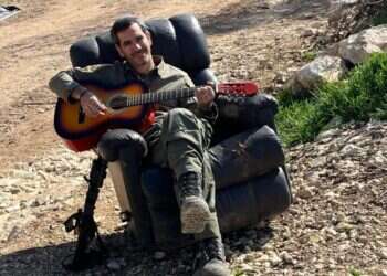 "אנחנו סוג ב'. שלא כדאי לעבוד איתם כי הם יכולים להיקרא אל הדגל"