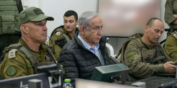 נתניהו בגבול הצפון: "מכים בכל חלקי לבנון"