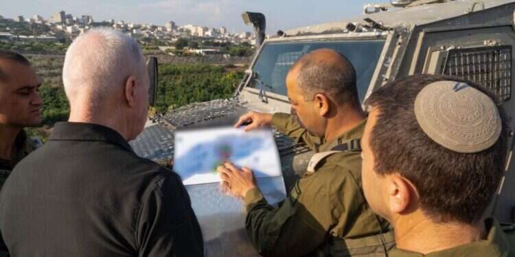 גלנט בסיור ביו גלנט בסיור ביו"ש: בשנה החולפת צה"ל חיסל 800 מחבלים ביהודה ושומרון