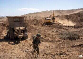 מכשול ענק בגבול ומקלעים לכיתות הכוננות: ערוכים לפלישה מסוריה