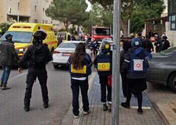 זירת הירי בפסגת זאב. צילום: מד"א