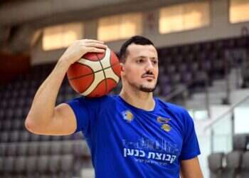 בניה סרור. צילום: יוסי זליגר