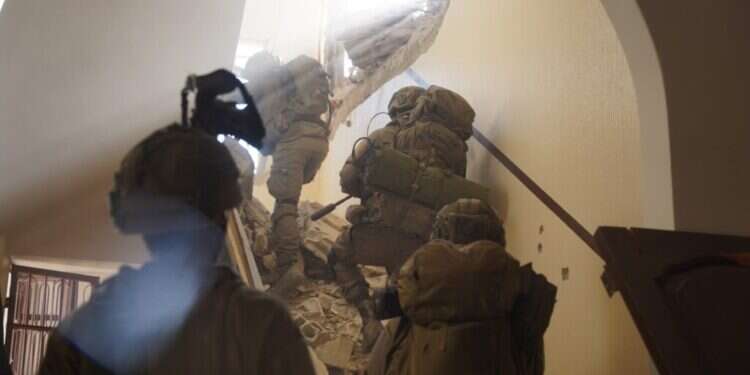 פעילות לוחמי צה פעילות לוחמי צה"ל בלבנון. צילום: דובר צה"ל