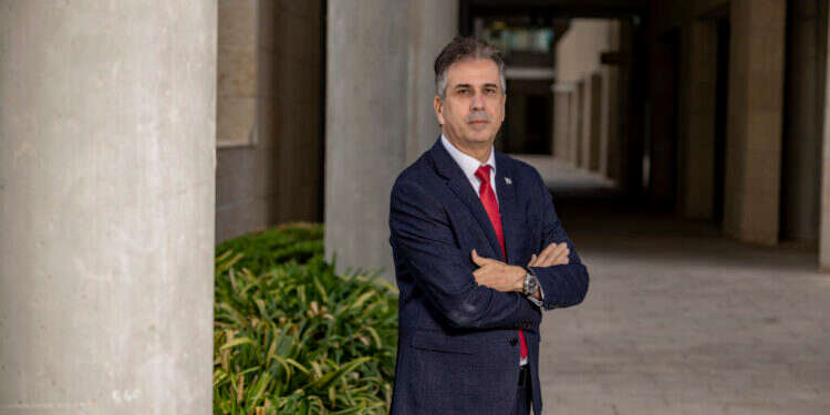 אלי כהן במשרדו בירושלים, השבוע. צילום: נעמה שטרן אלי כהן במשרדו בירושלים, השבוע. צילום: נעמה שטרן