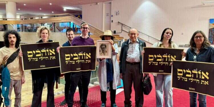 המשפחות. צילום: באדיבות שי גליק ראש החטיבה הבנקאית בבנק לאומי: "אופטימי לגבי המשק הישראלי"