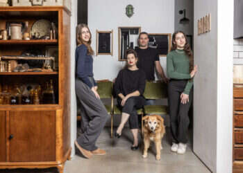 משפחת שני, גבעת־חיים איחוד. צילום: אבישג שאר־ישוב