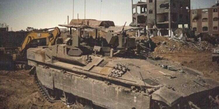 כוחות צה בפשיטה לילית: לוחמי צה"ל חיסלו עשרות מחבלים בבית-חאנון