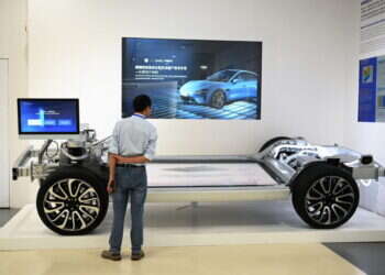 הענקית הסינית מציגה: סוללה שמחזיקה 1,000 ק"מ ושורדת התנגשות של 120 קמ"ש