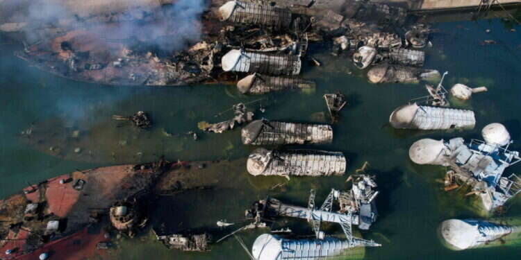 ספינות מלחמה של צבא סוריה שהופצצו בידי צה"ל. צילום: AFP