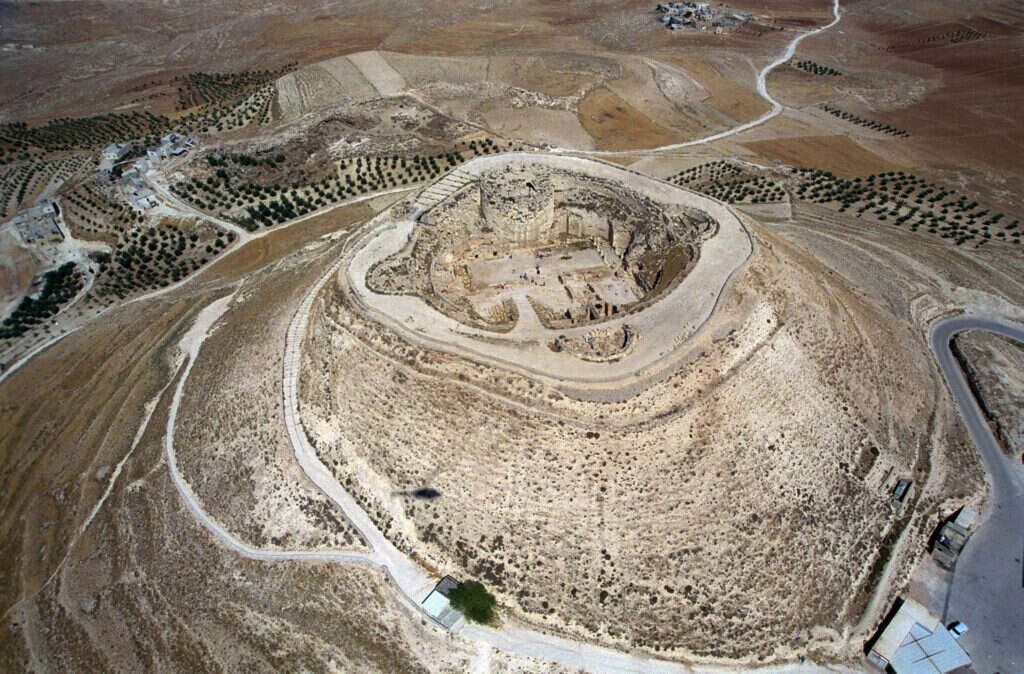 "פסגת עבודתו" אבל גם מקום האסון שגרם למותו. ההרודיון. צילום: סהר יעקב, לע"מ