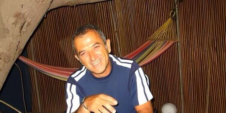 איציק אלגרט. צילום: באדיבות המשפחה "אני מרגיש שחטפו חלק ממני, אין דוד שקרוב אליי יותר מאיציק"