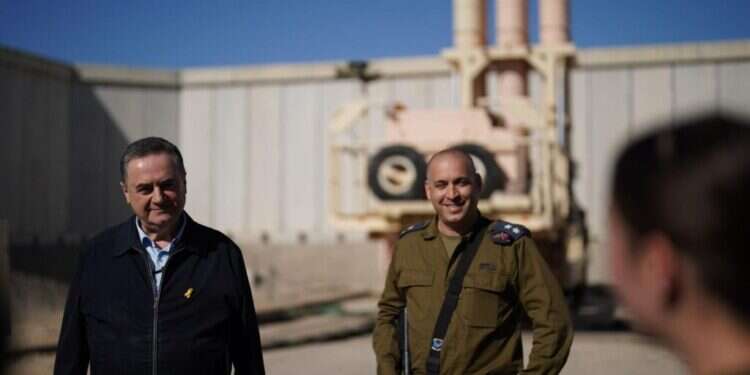 שר הביטחון: "נטפל בראשי החות׳ים בצנעא ובכל מקום בתימן"