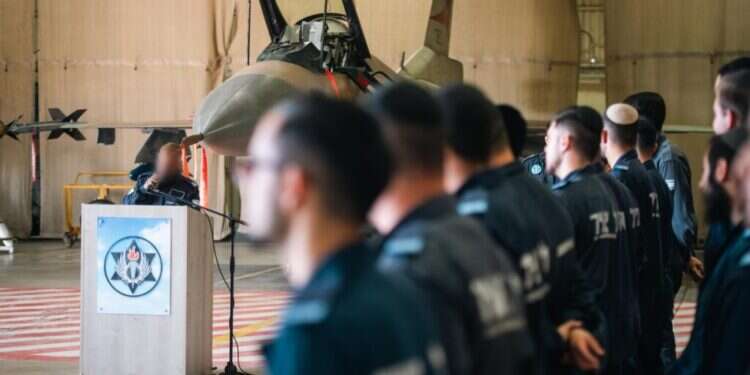 טקס סיום קורס טכנאי דרג א' לחיילים מהמגזר הדתי-חרדי. צילום: דובר צה"ל