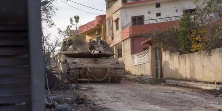 טנק צה אכיפת הפסקת האש: צה"ל תפס אמצעי לחימה רבים בדרום לבנון