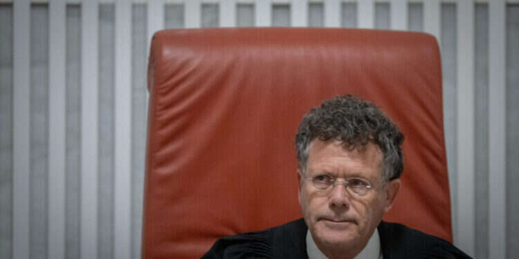 יצחק עמית. צילום: חיים גולדברג, פלאש 90 יצחק עמית. צילום: חיים גולדברג, פלאש 90