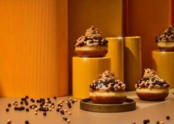 הדונאטס של נדב: מאפה נאמן במחוות חנוכה מרגשת