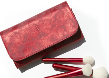 קרם או אבקה: הטרנדים לאיפור נכון בחורף הקרוב