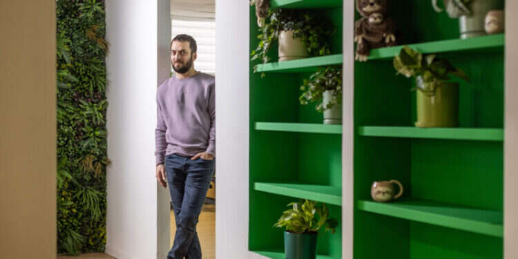 תמיר מנדובסקי. צילום: אבישג שאר-ישוב תמיר מנדובסקי. צילום: אבישג שאר-ישוב