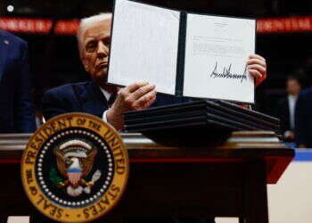 דונלד טראמפ, צילום: EPA/ANNA MONEYMAKER / POOL