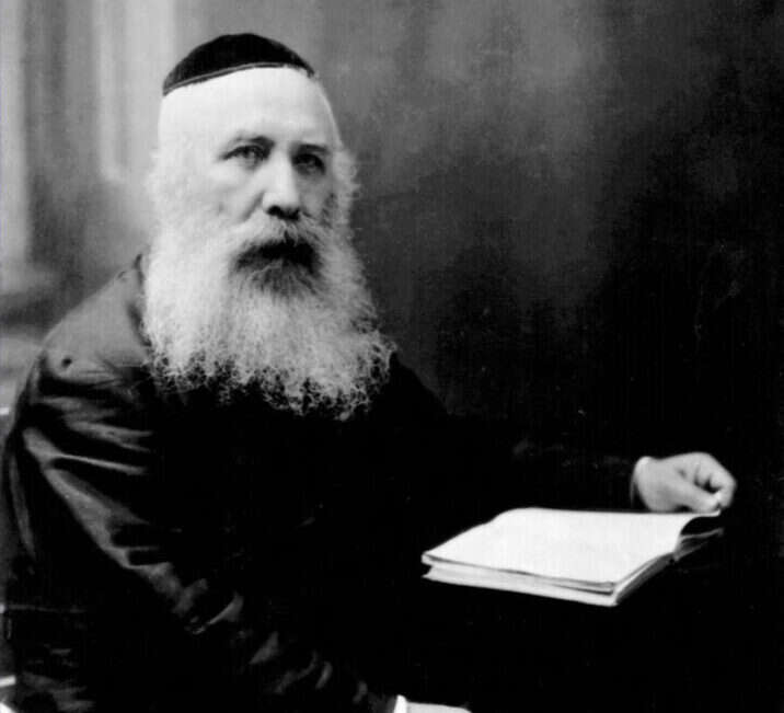התמודד מול חברים ועמיתים ותיקים. הרב גלאזנר התמודד מול חברים ועמיתים ותיקים. הרב גלאזנר