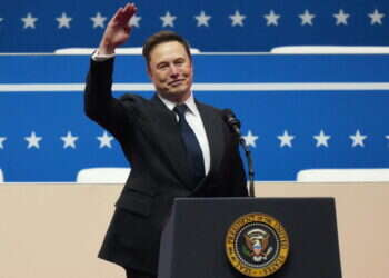 אחרי ש"הצדיע במועל יד": נתניהו נחלץ להגנת אילון מאסק